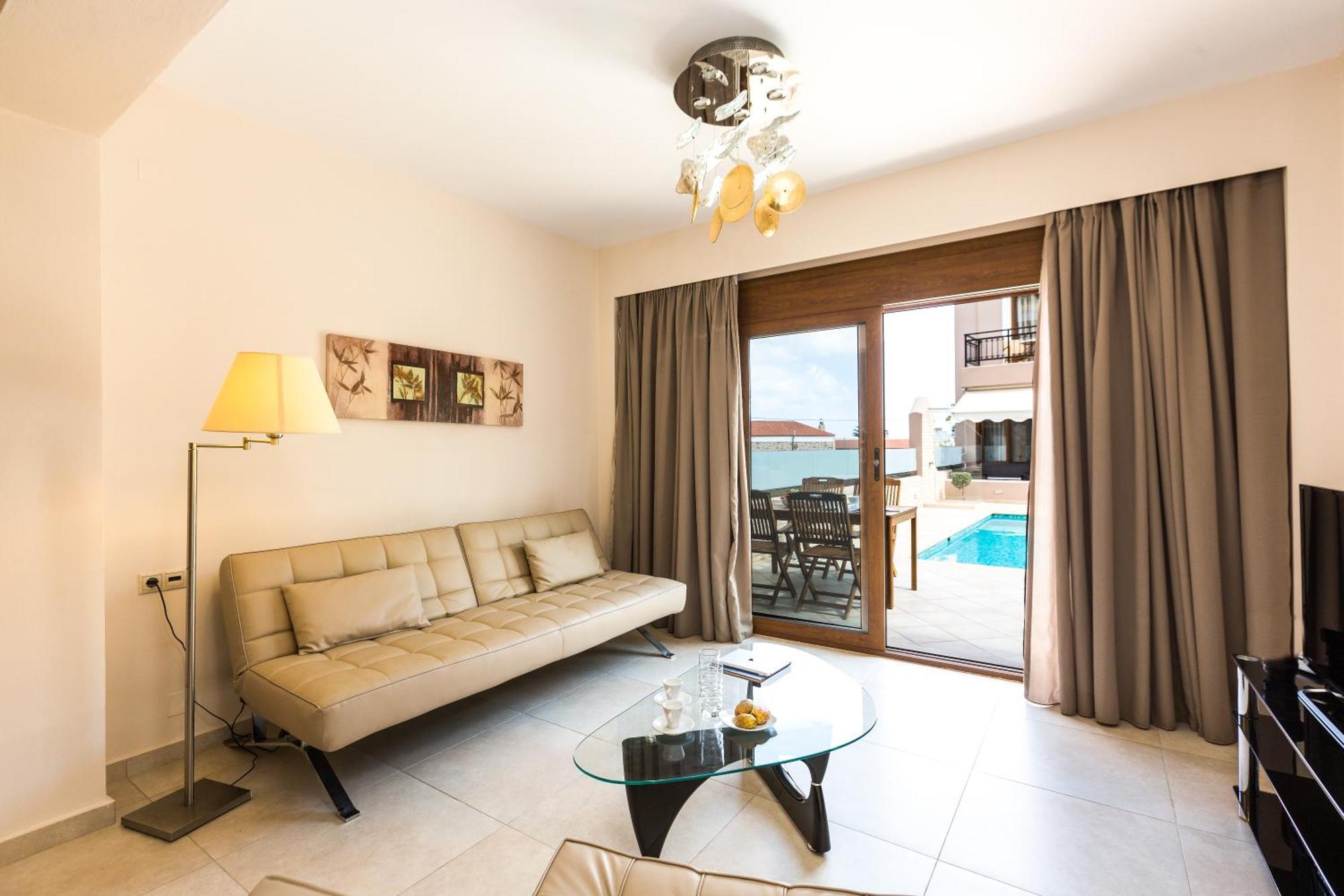 Pantheon Villas & Suites Vlikhádha Habitación foto